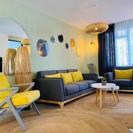 Sweet Beach Apt-Pool, Terrace, Ground Floor, Few Steps From Beach! Flic-en-Flacq Eksteriør bilde